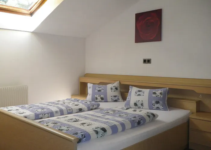 Lägenhet Shoamatl Pfunds